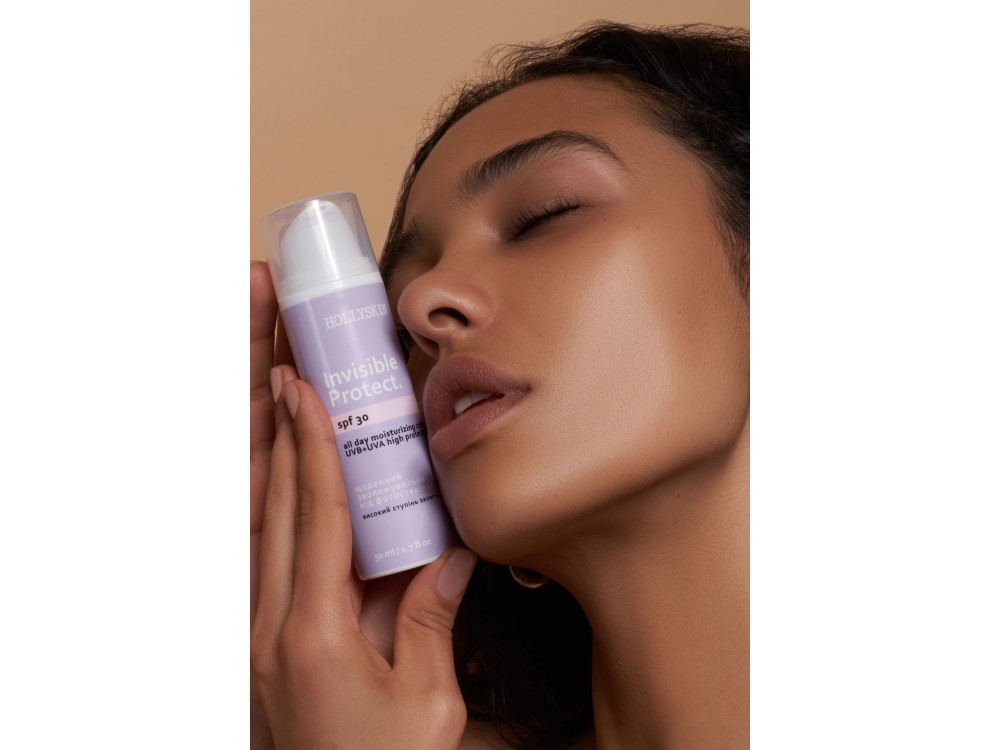 Щоденний зволожувальний крем від фотостаріння HOLLYSKIN Invisible Protect SPF 30