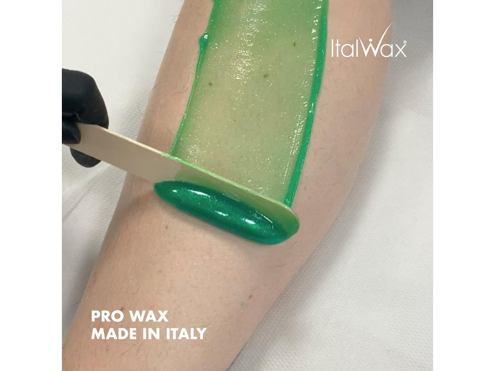 Гарячий плівковий віск в гранулах Italwax TOP LINE 100г Смарагд